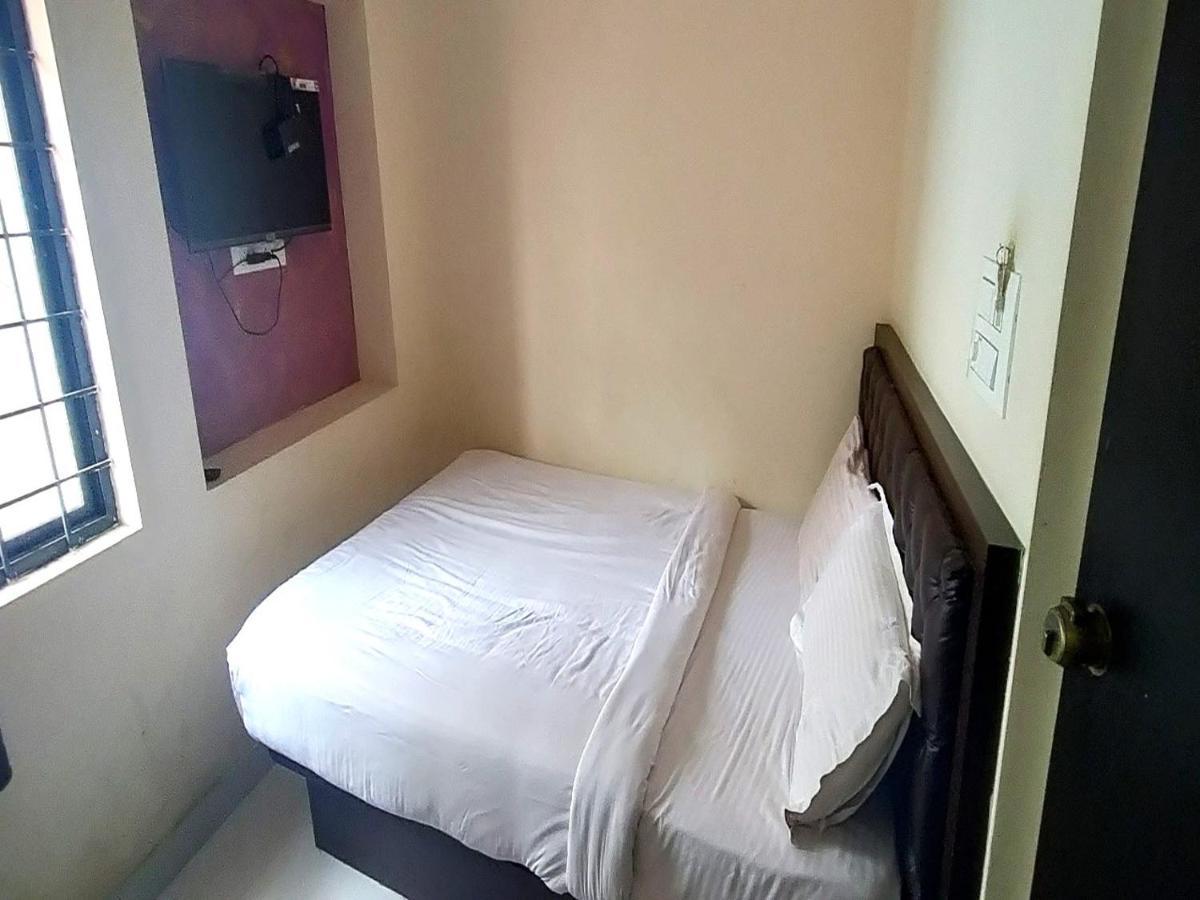 Mg Residency Hotel Chikmagalūr Eksteriør billede